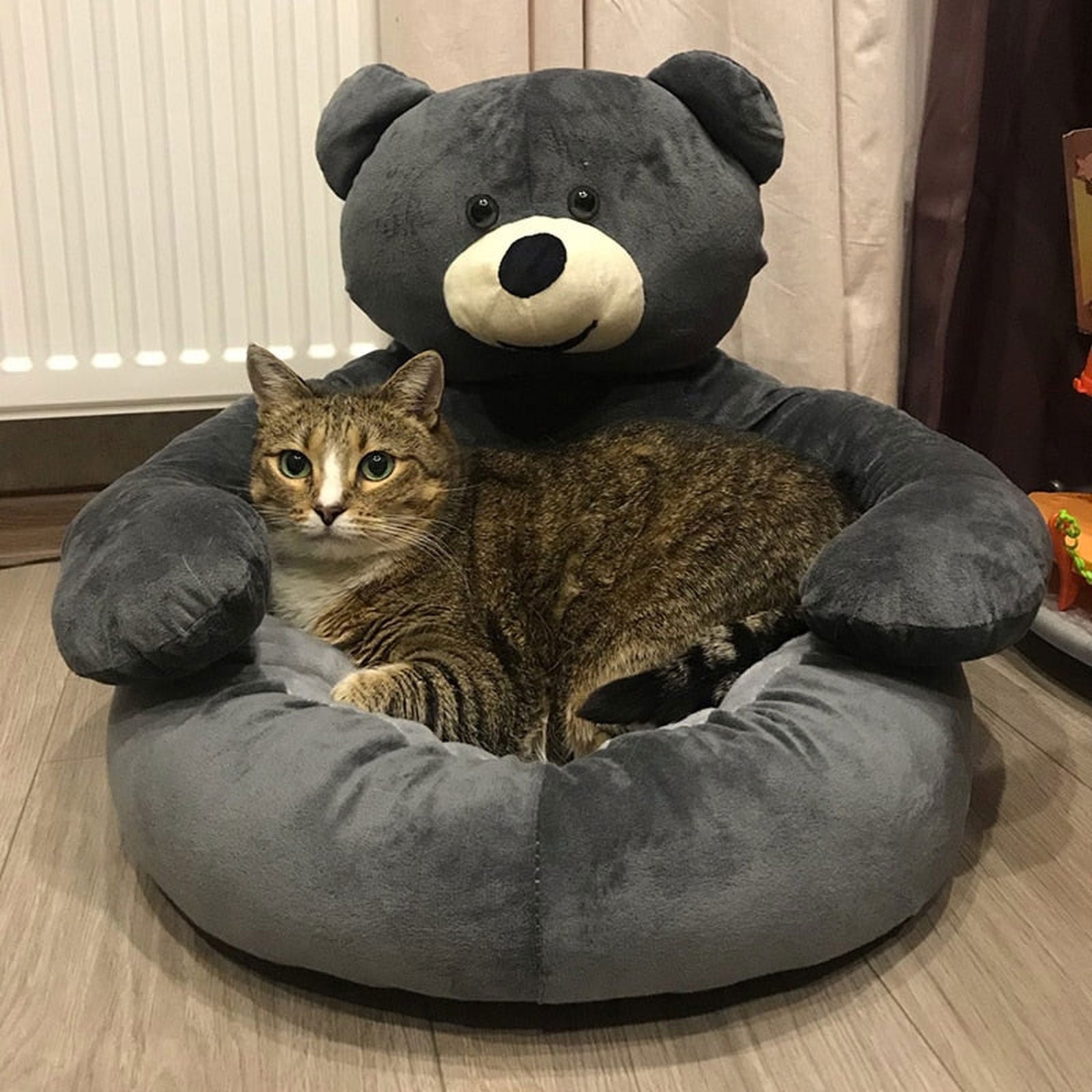 TEDDYLOUNGE - SUPER SOFT WARM CUTE BEAR HUG PET BED - luvinly